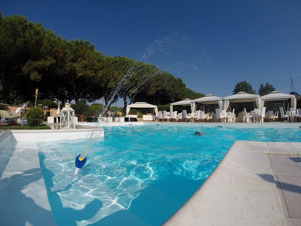 Hotel Velcamare Tarquinia Dış mekan fotoğraf